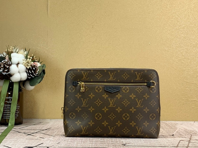 Anum Bags ln Luxury Bag --59611