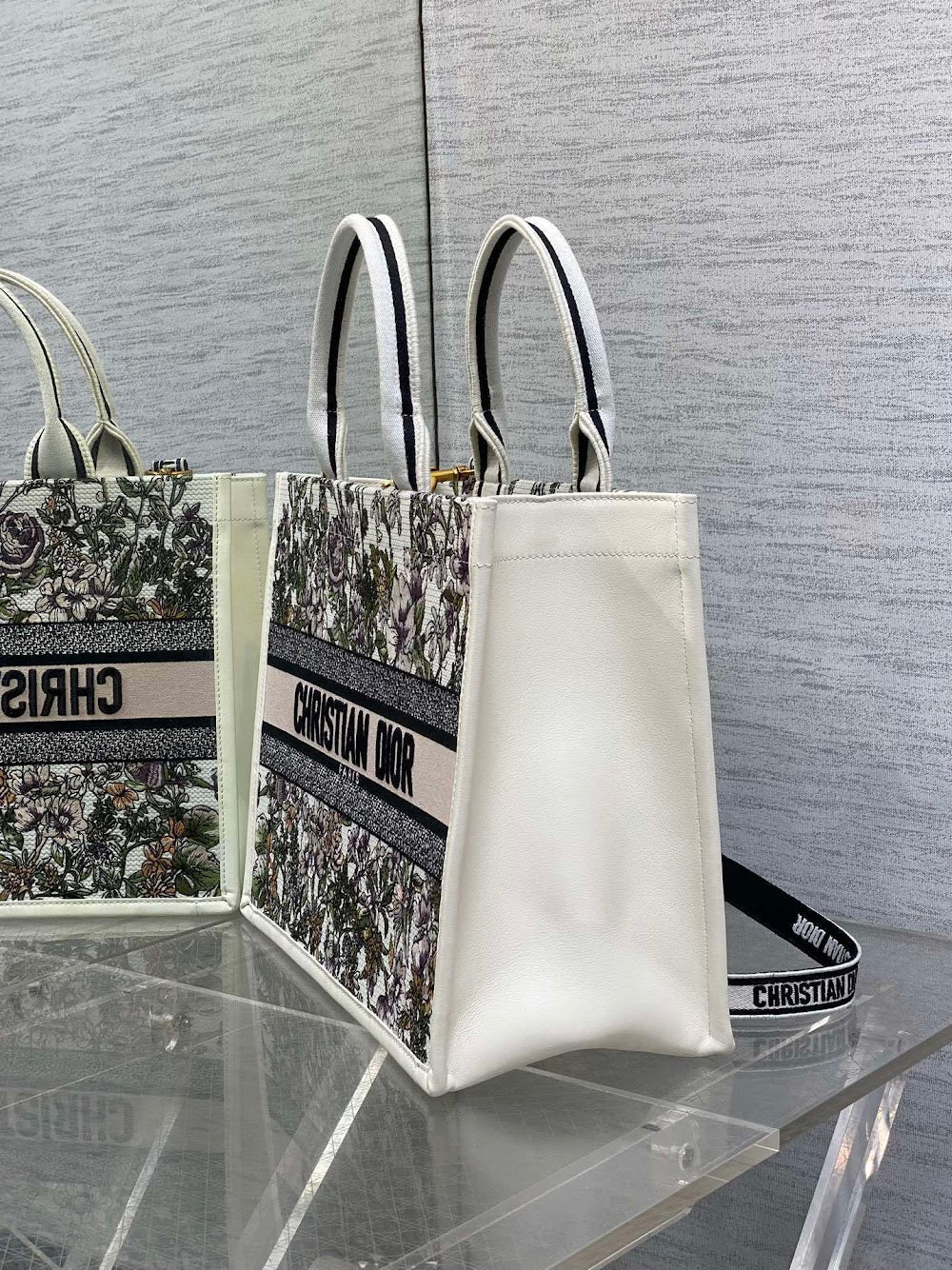 new-designer-premium-bags-nm16485