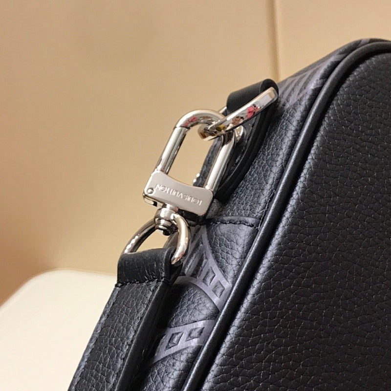 Anum Bags ln Luxury Bag --60031