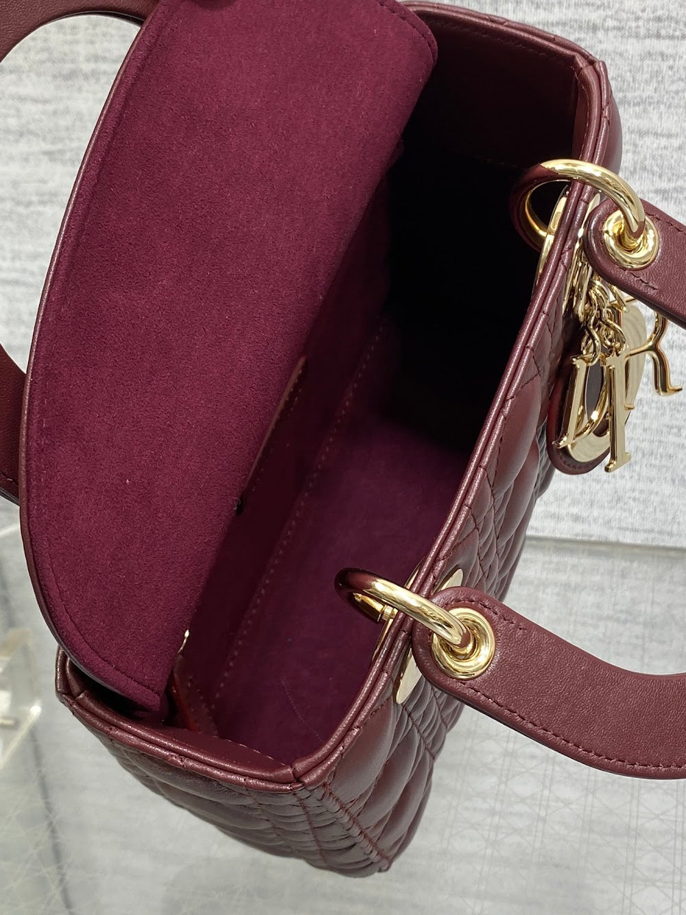 new-designer-premium-bags-nm16320