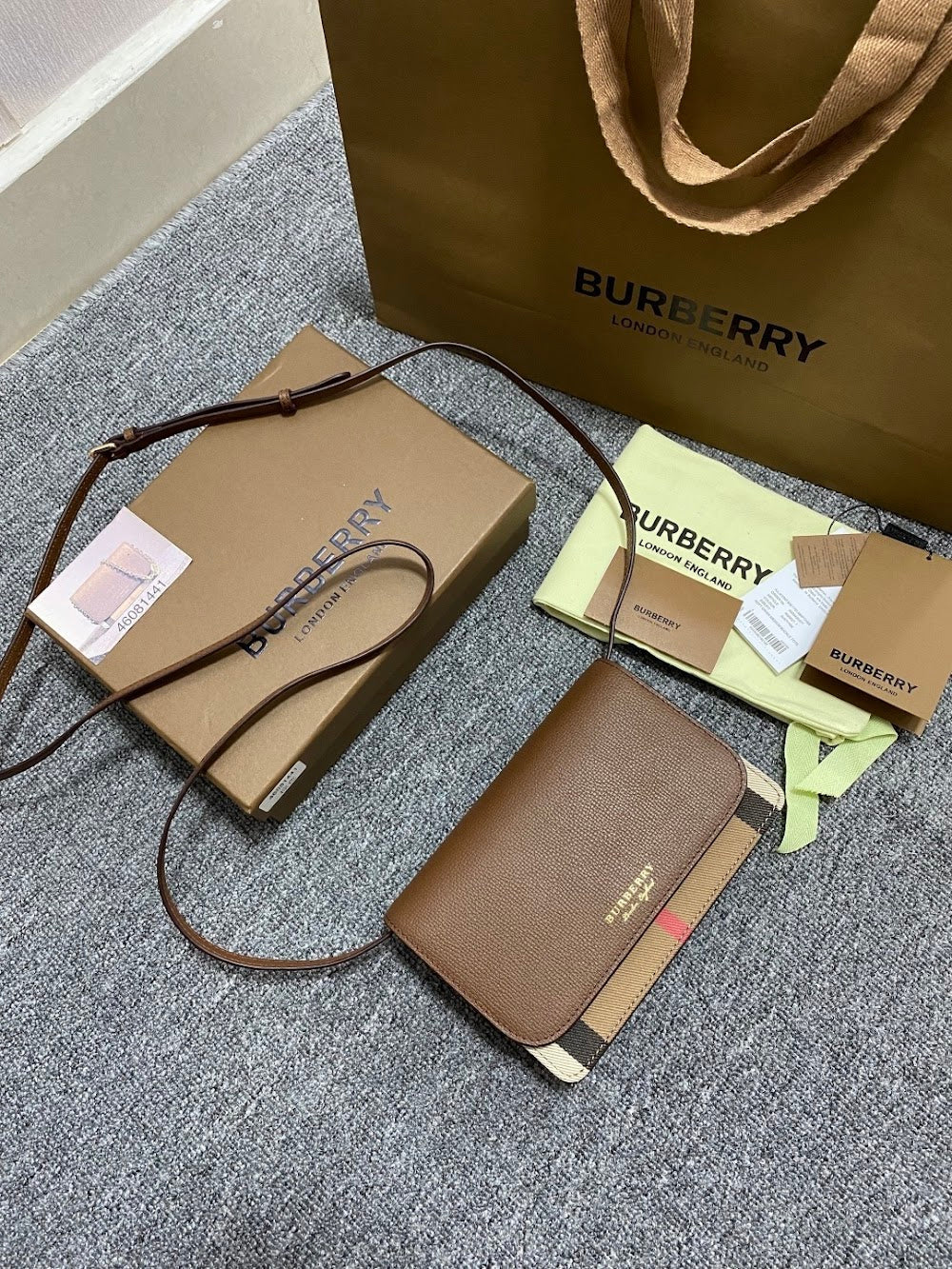 Ezyycart Bags Burberryn Luxury Bag --92648