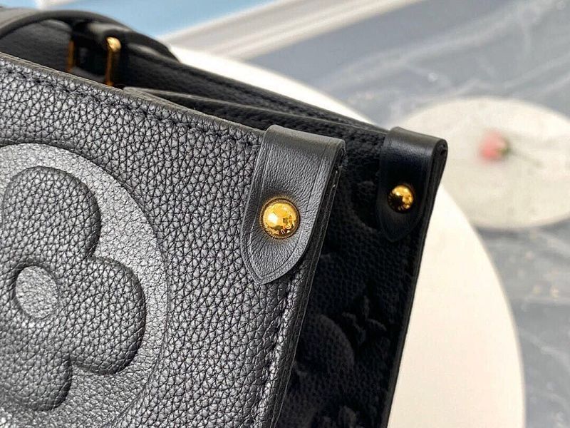 Anum Bags ln Luxury Bag --59014