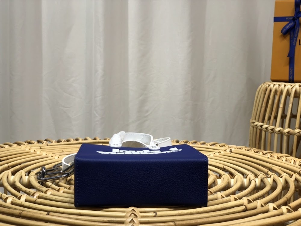 Anum Bags ln Luxury Bag --60241
