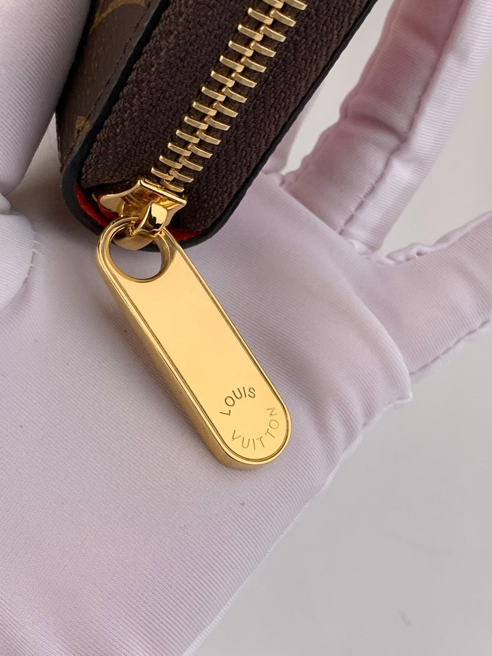 Anum Bags ln Luxury Bag --60424