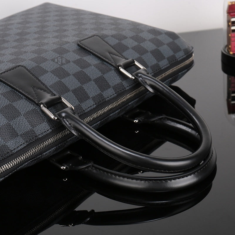 Anum Bags ln Luxury Bag --56978