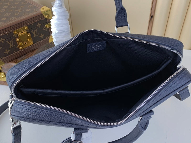 Anum Bags ln Luxury Bag --56446