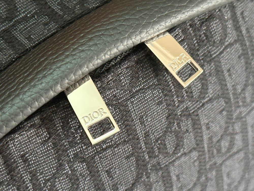 new-designer-premium-bags-nm16349