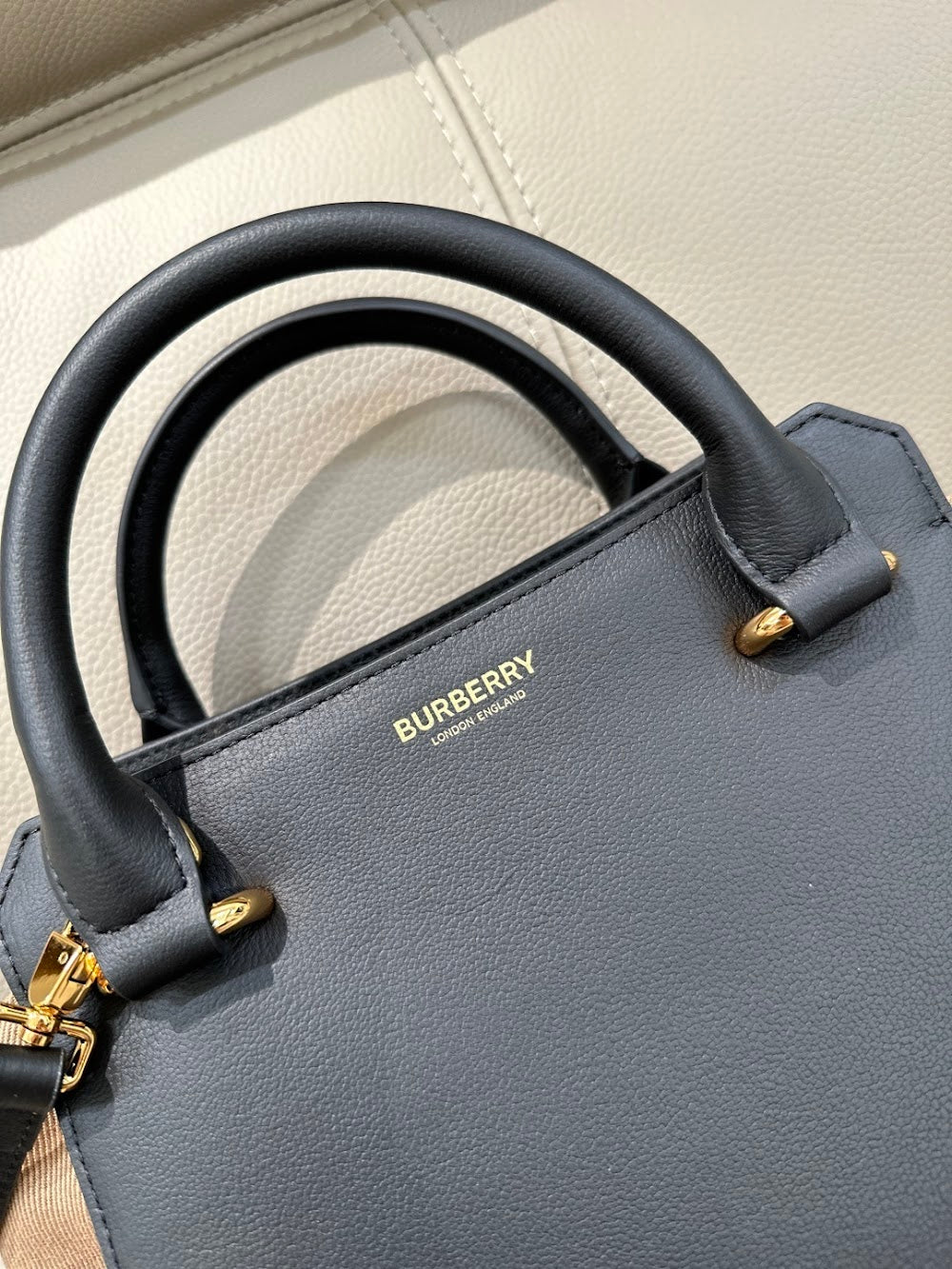 Ezyycart Bags Burberryn Luxury Bag --92046