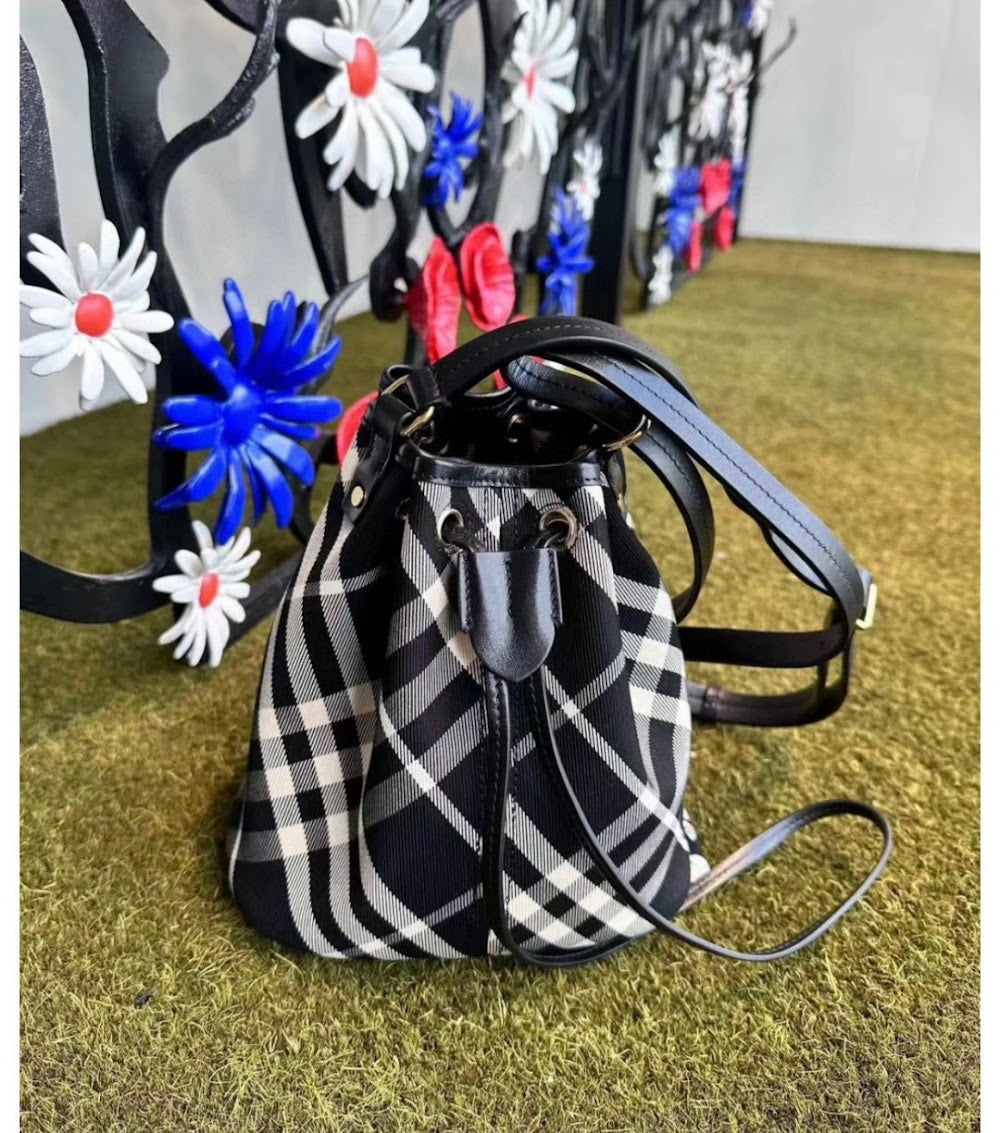 Ezyycart Bags Burberryn Luxury Bag --92185