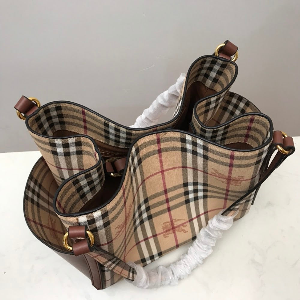 Ezyycart Bags new-designer-premium-bags-nm21053