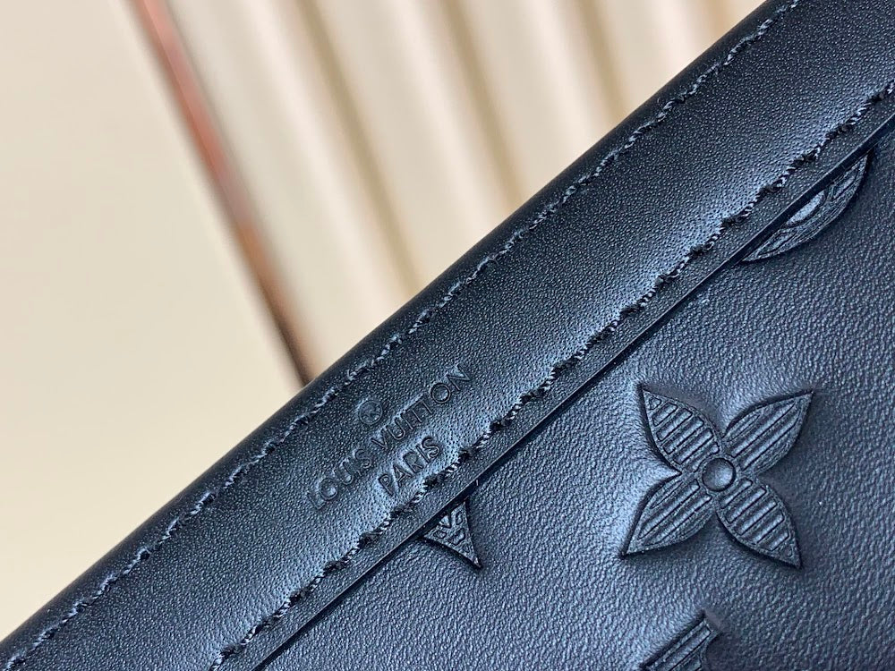 Anum Bags ln Luxury Bag --60855