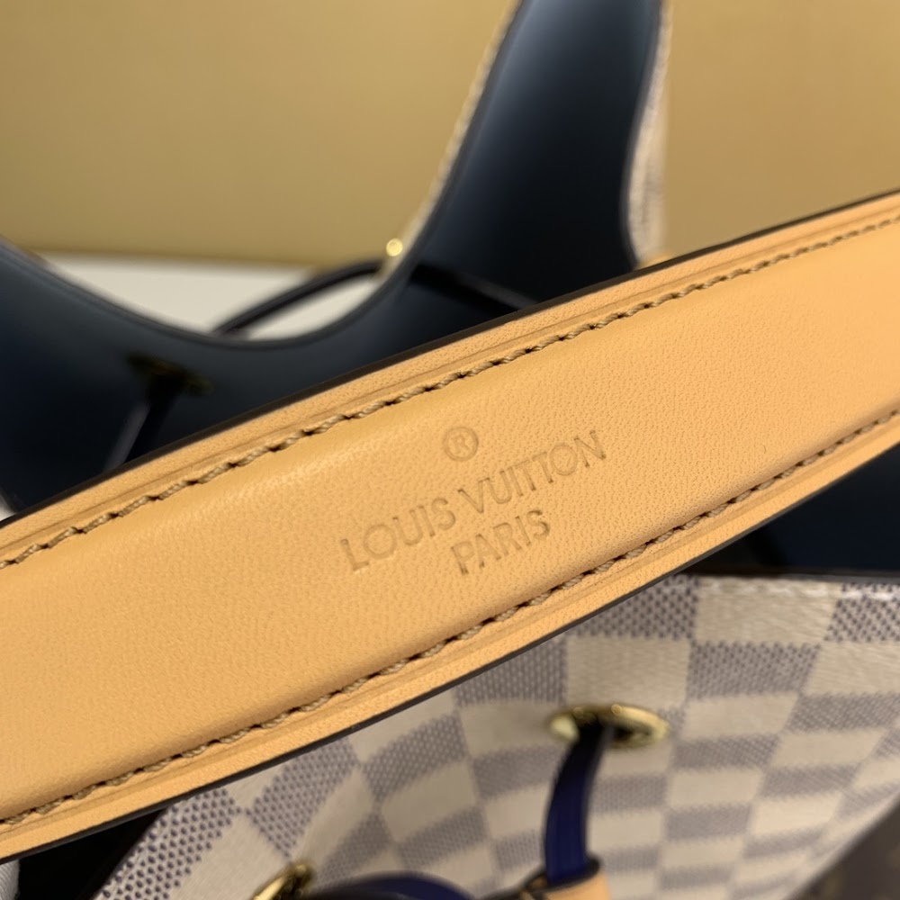 Anum Bags ln Luxury Bag --56777