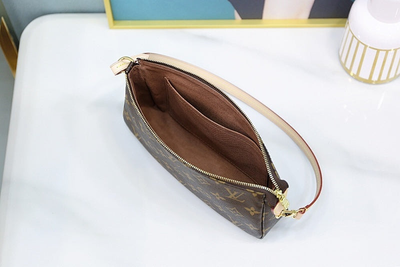 Anum Bags ln Luxury Bag --58248