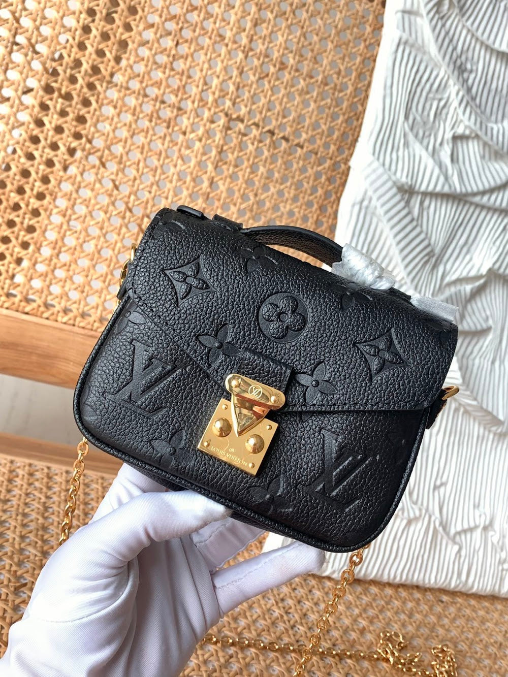 Anum Bags ln Luxury Bag --57084
