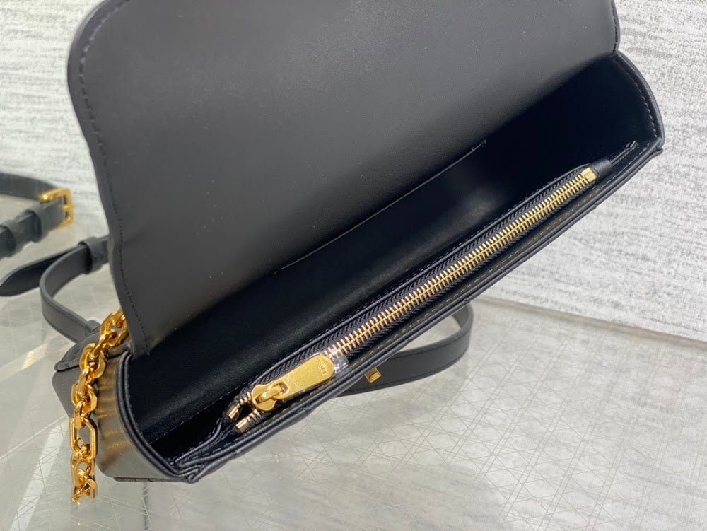new-luxury-designer-bags-nm16096