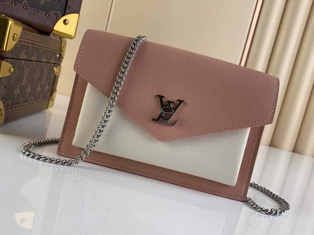 Anum Bags ln Luxury Bag --61015