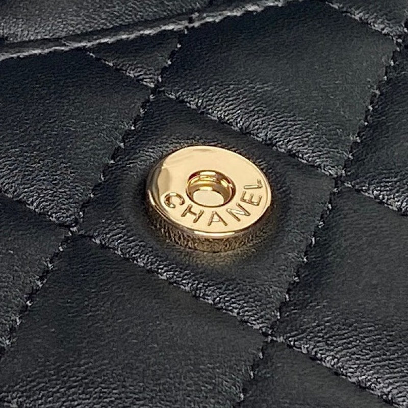 new-luxury-designer-bags-nm9734