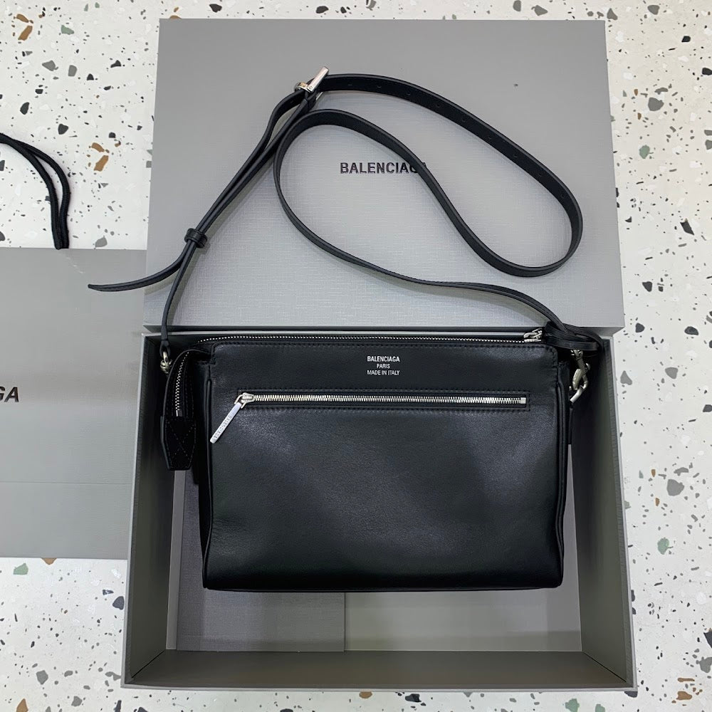 Ezyycart Bags Balenciaga Luxury Bag --111441