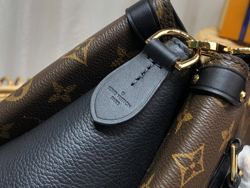 Anum Bags ln Luxury Bag --60136