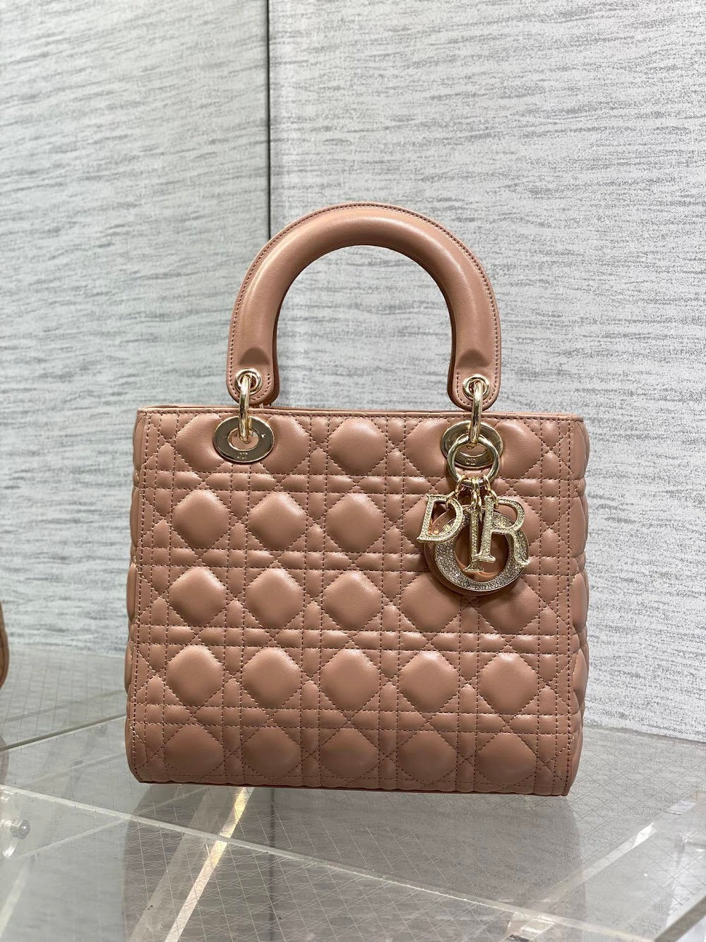 new-designer-premium-bags-nm16242
