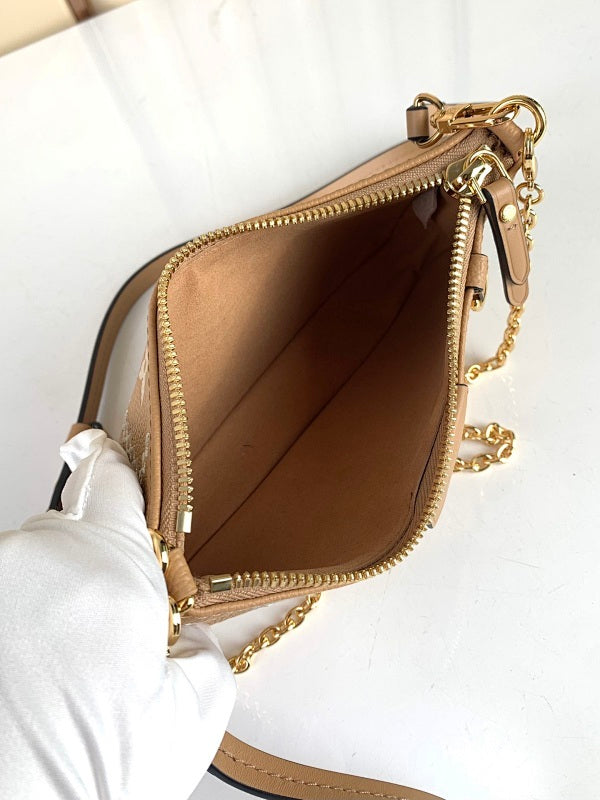 Anum Bags ln Luxury Bag --58479