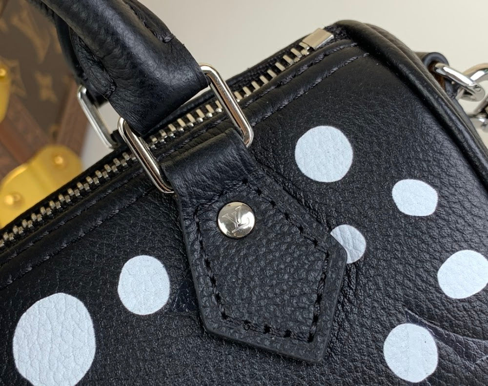 Anum Bags ln Luxury Bag --58828