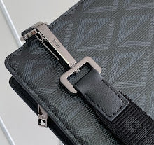 new-luxury-designer-bags-nm7627