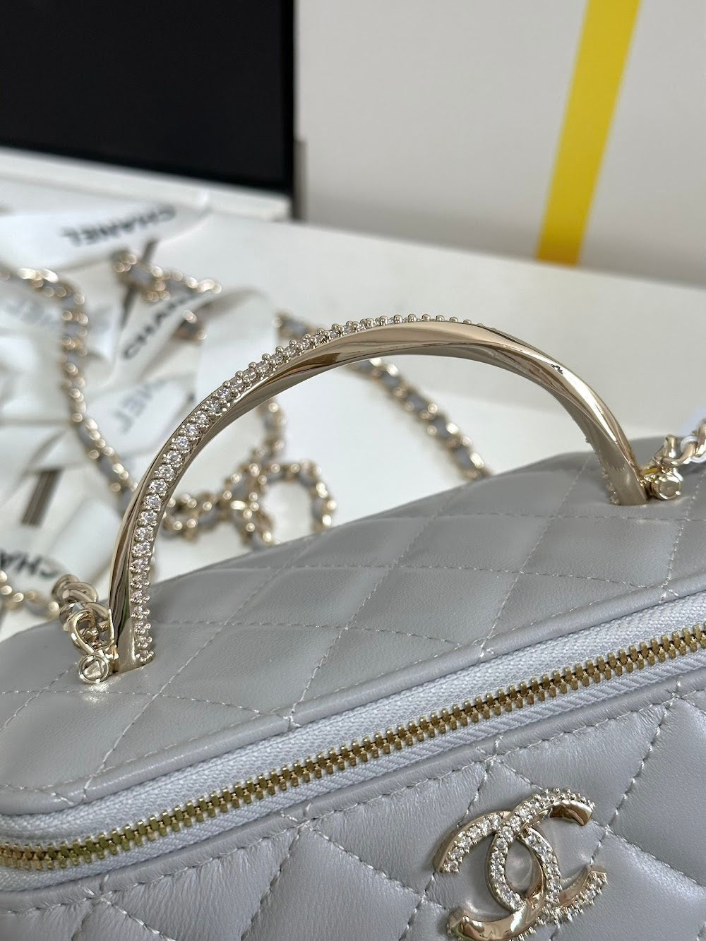 new-luxury-designer-bags-nm20093