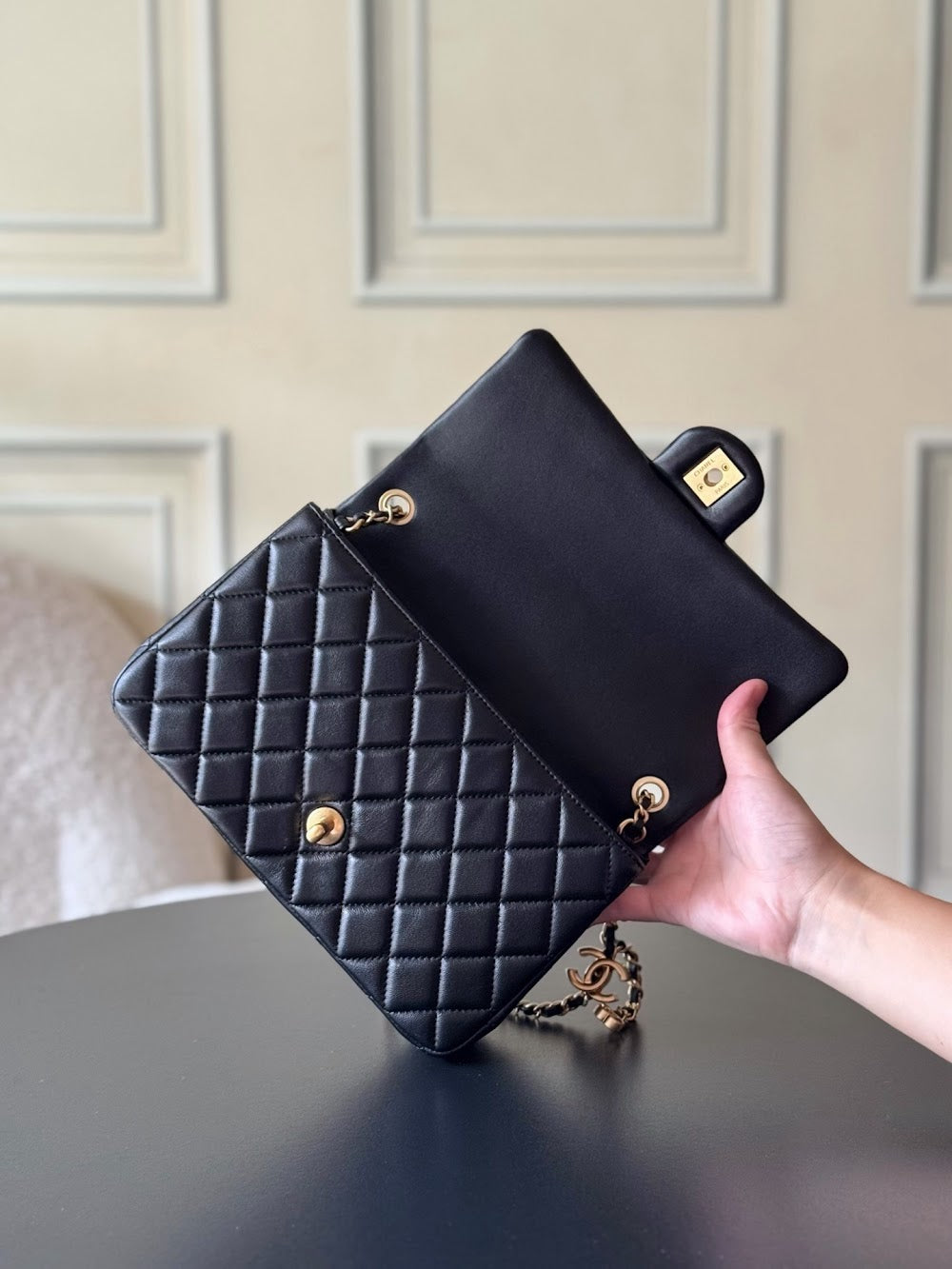 Anum Bags CHn Luxury Bag --112950