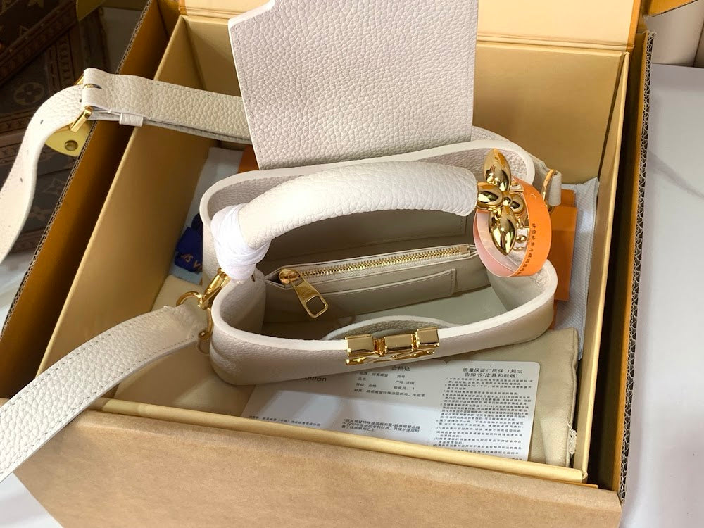 Anum Bags ln Luxury Bag --58296