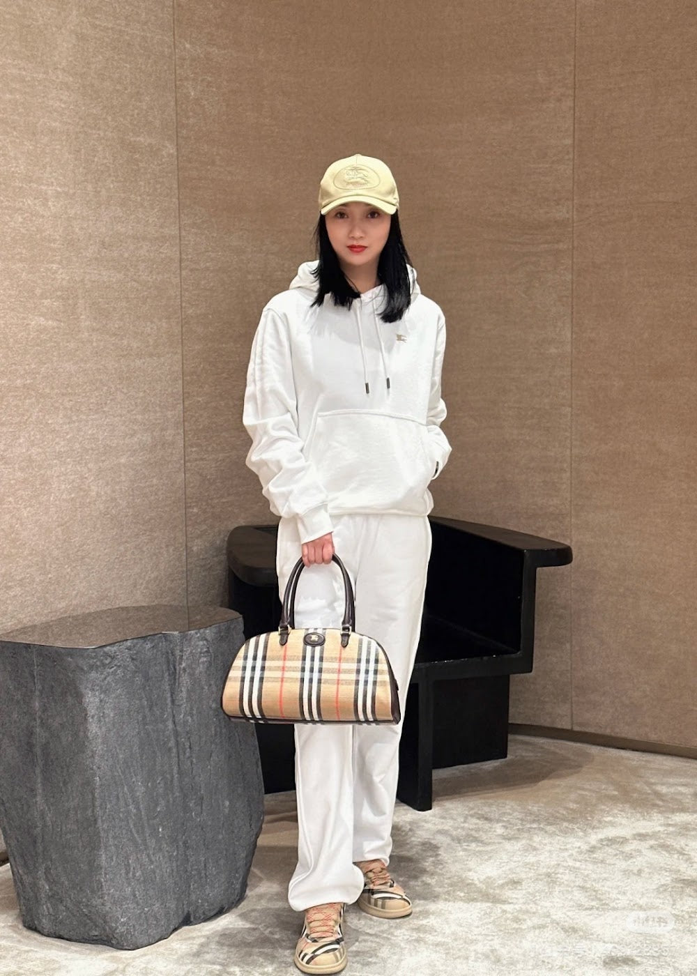 Ezyycart Bags Burberryn Luxury Bag --92570