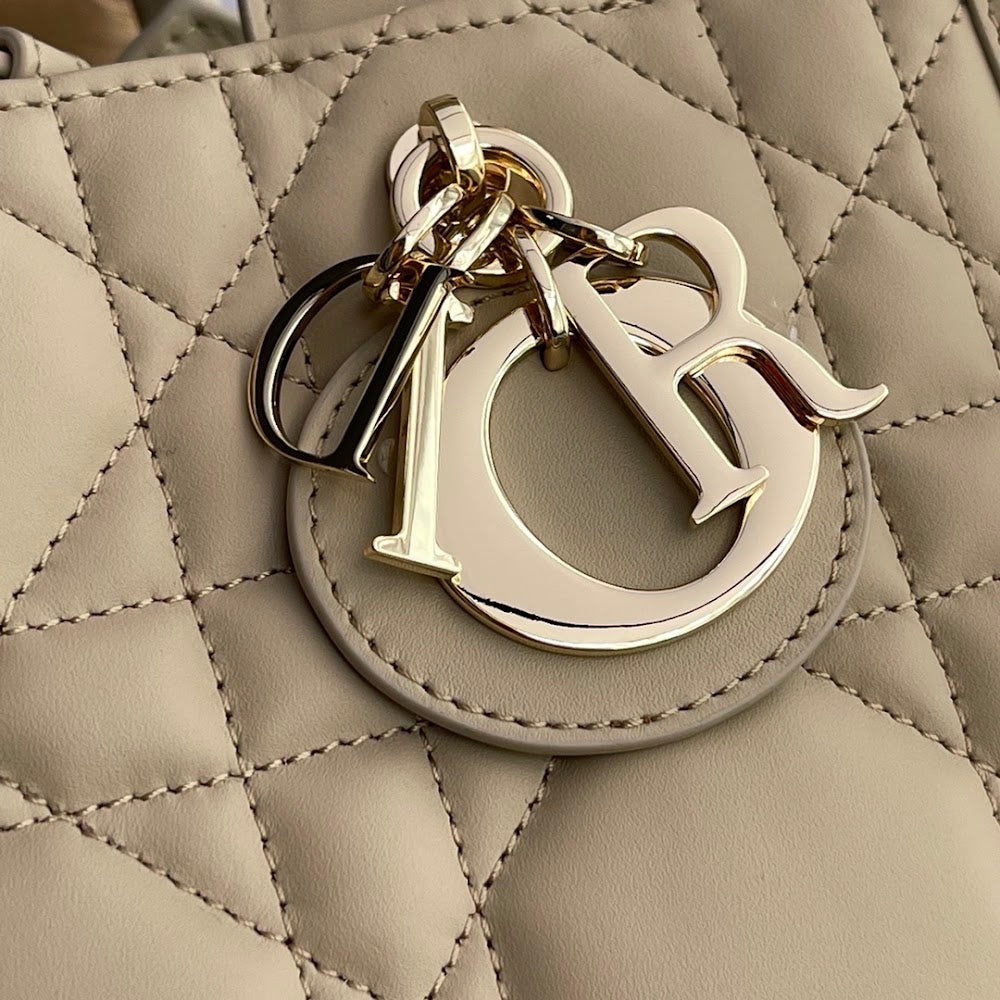 new-luxury-designer-bags-nm15849