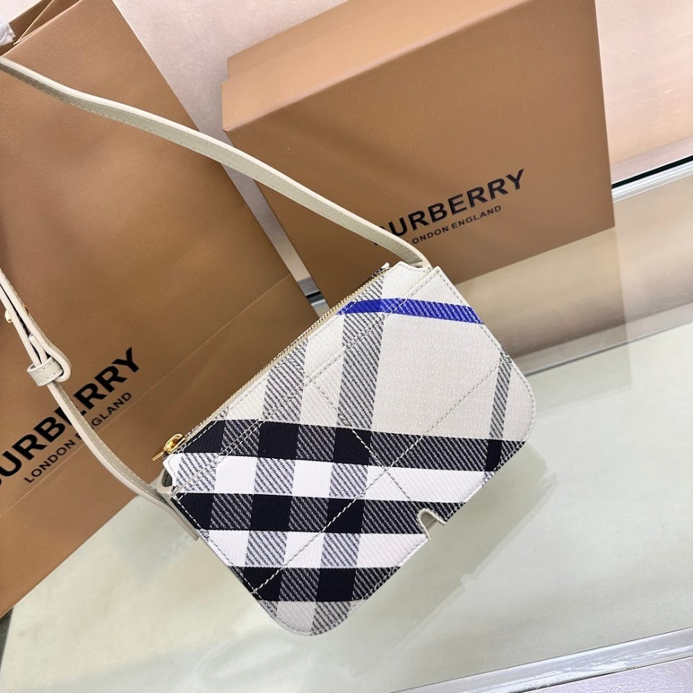 Ezyycart Bags Burberryn Luxury Bag --92610