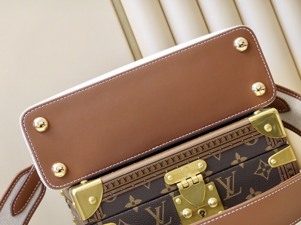 Anum Bags ln Luxury Bag --60282