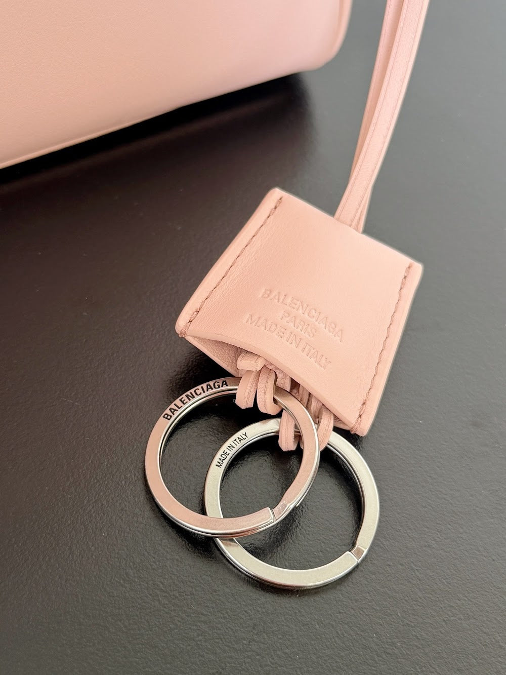 Ezyycart Bags Balenciaga Luxury Bag --111605