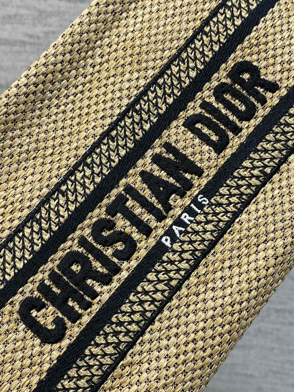 new-designer-premium-bags-nm16475