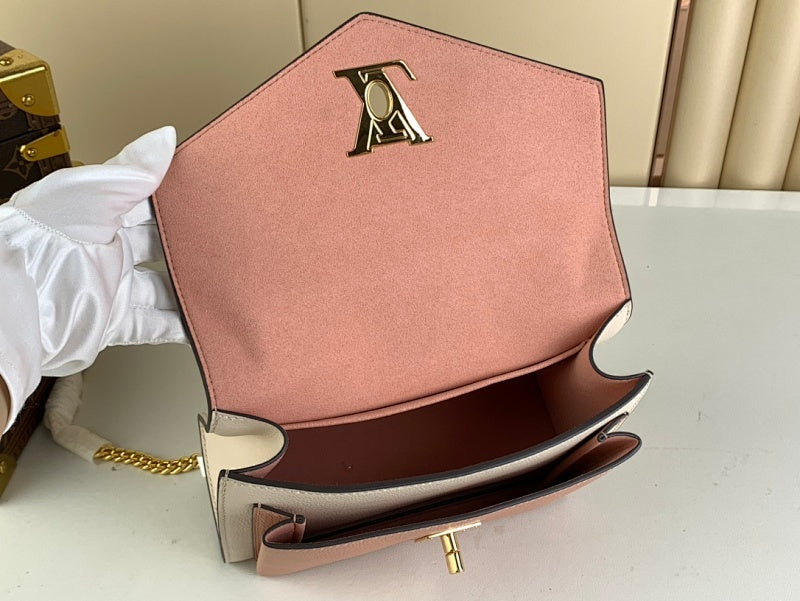 Anum Bags ln Luxury Bag --55980