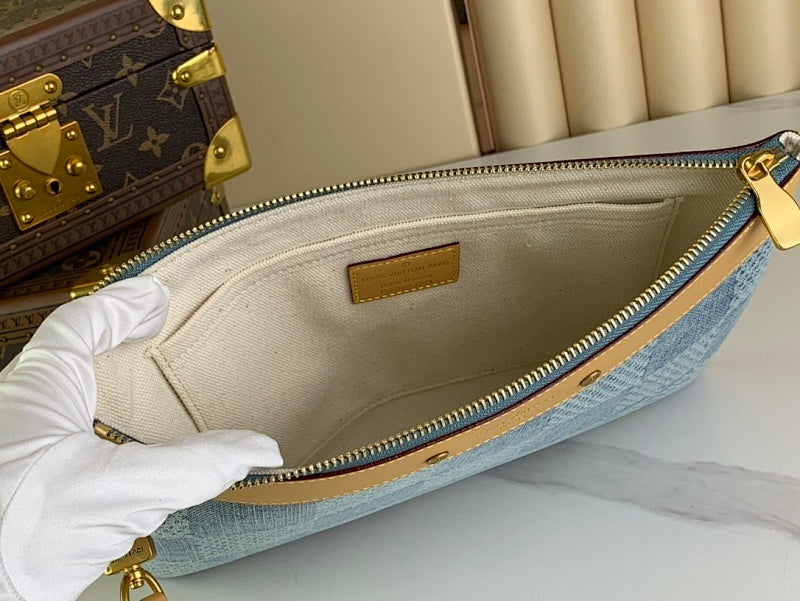 Anum Bags ln Luxury Bag --58729