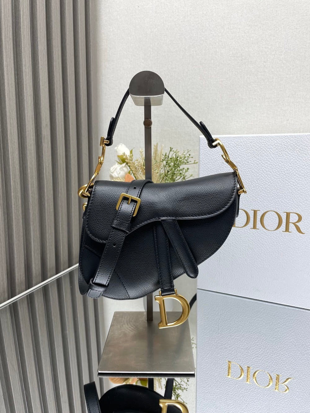 new-luxury-designer-bags-nm15978