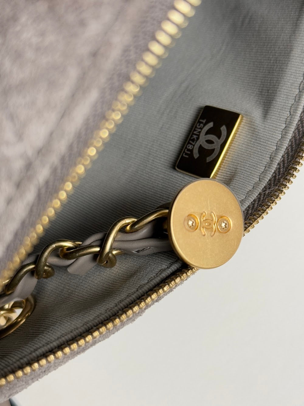 Anum Bags CHn Luxury Bag --113759
