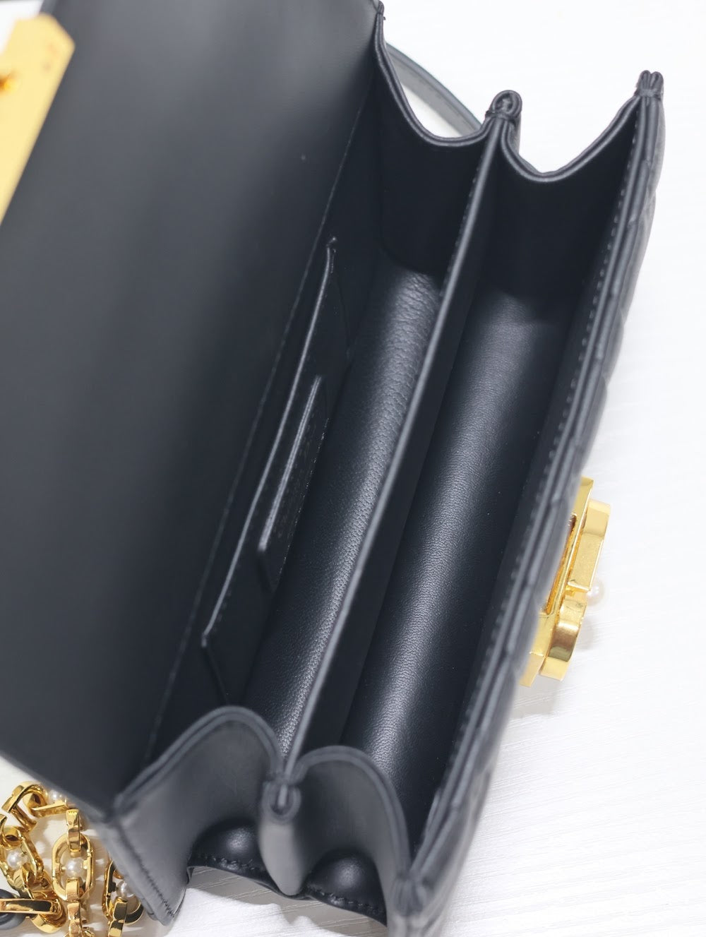 new-designer-premium-bags-nm16123