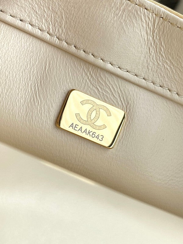 new-luxury-designer-bags-nm9842