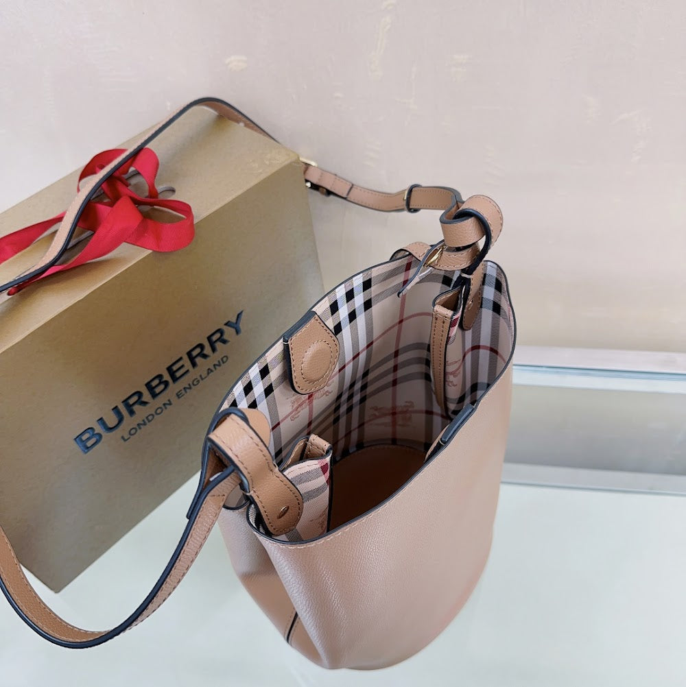 Ezyycart Bags Burberryn Luxury Bag --92409