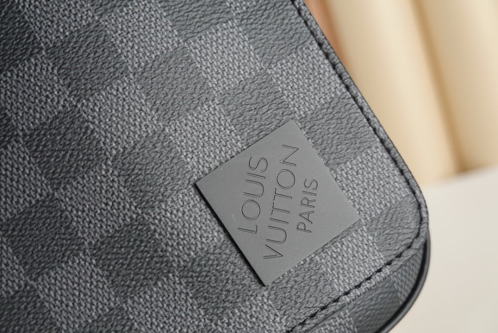Anum Bags ln Luxury Bag --56988