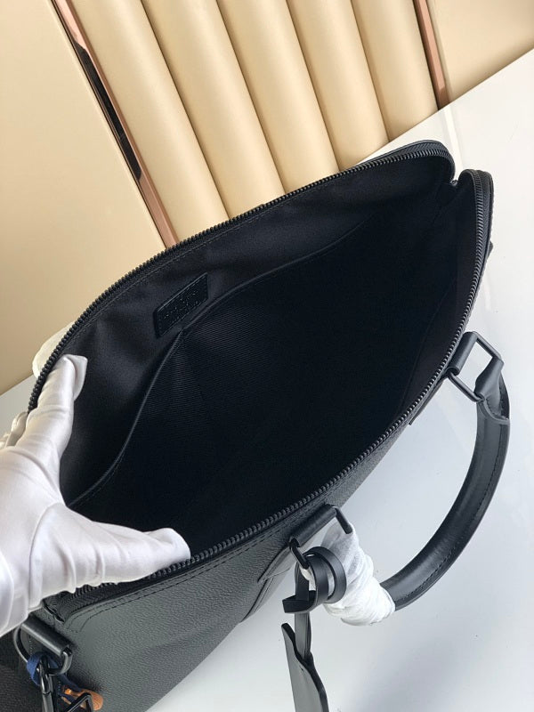 Anum Bags ln Luxury Bag --60675