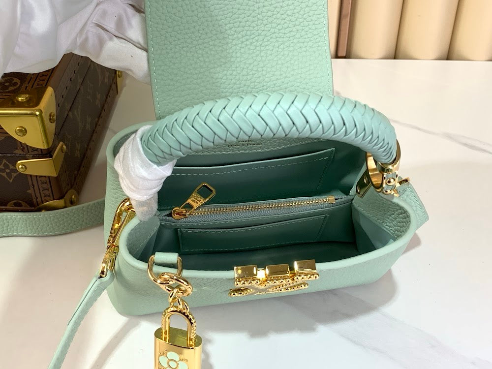 Anum Bags ln Luxury Bag --58010