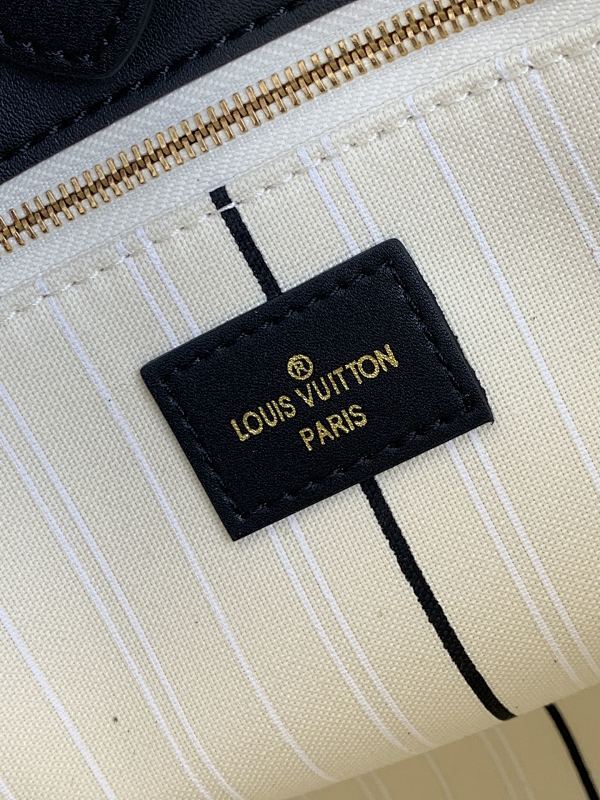 Anum Bags ln Luxury Bag --56091