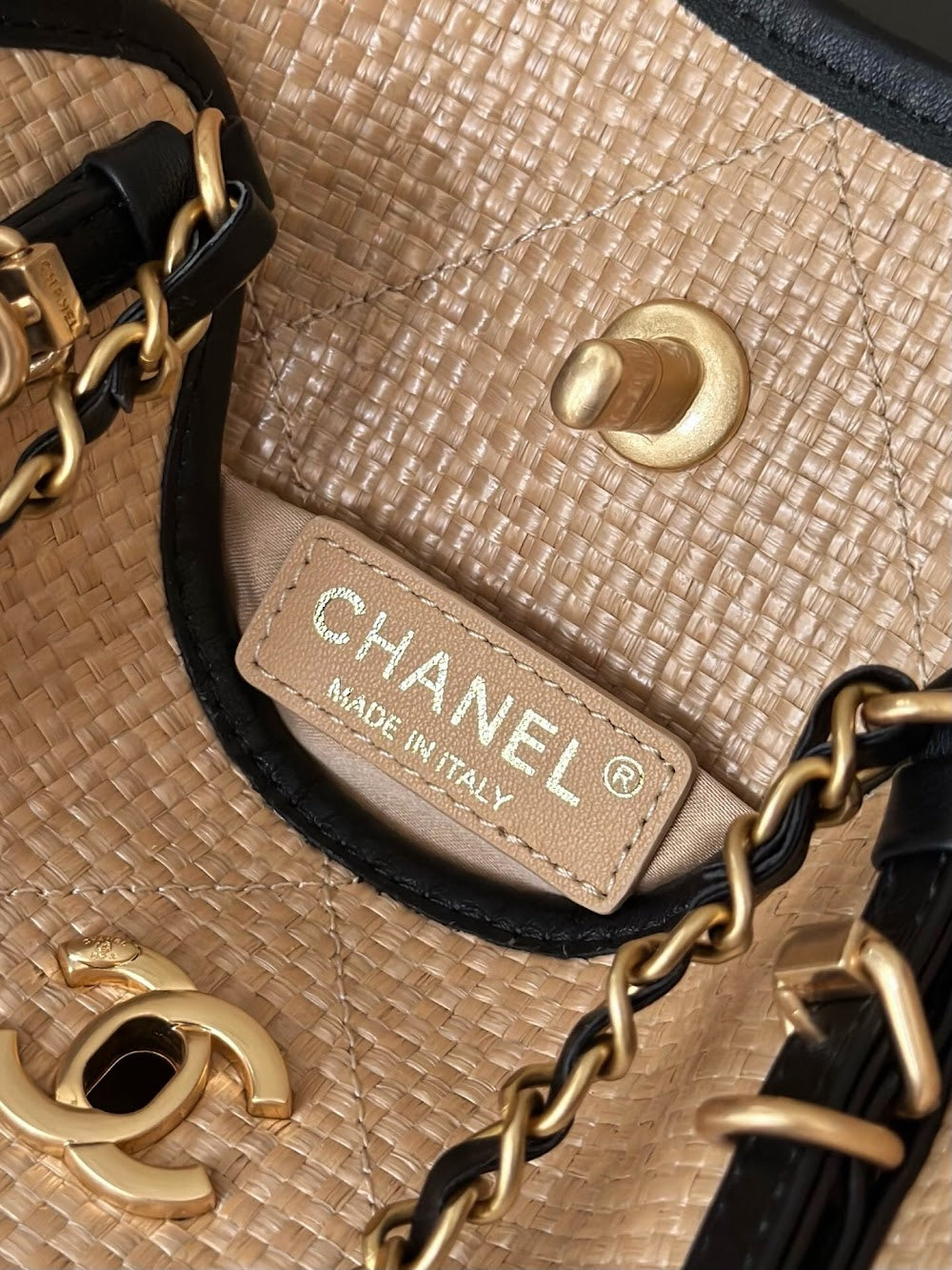 Anum Bags CHn Luxury Bag --114240