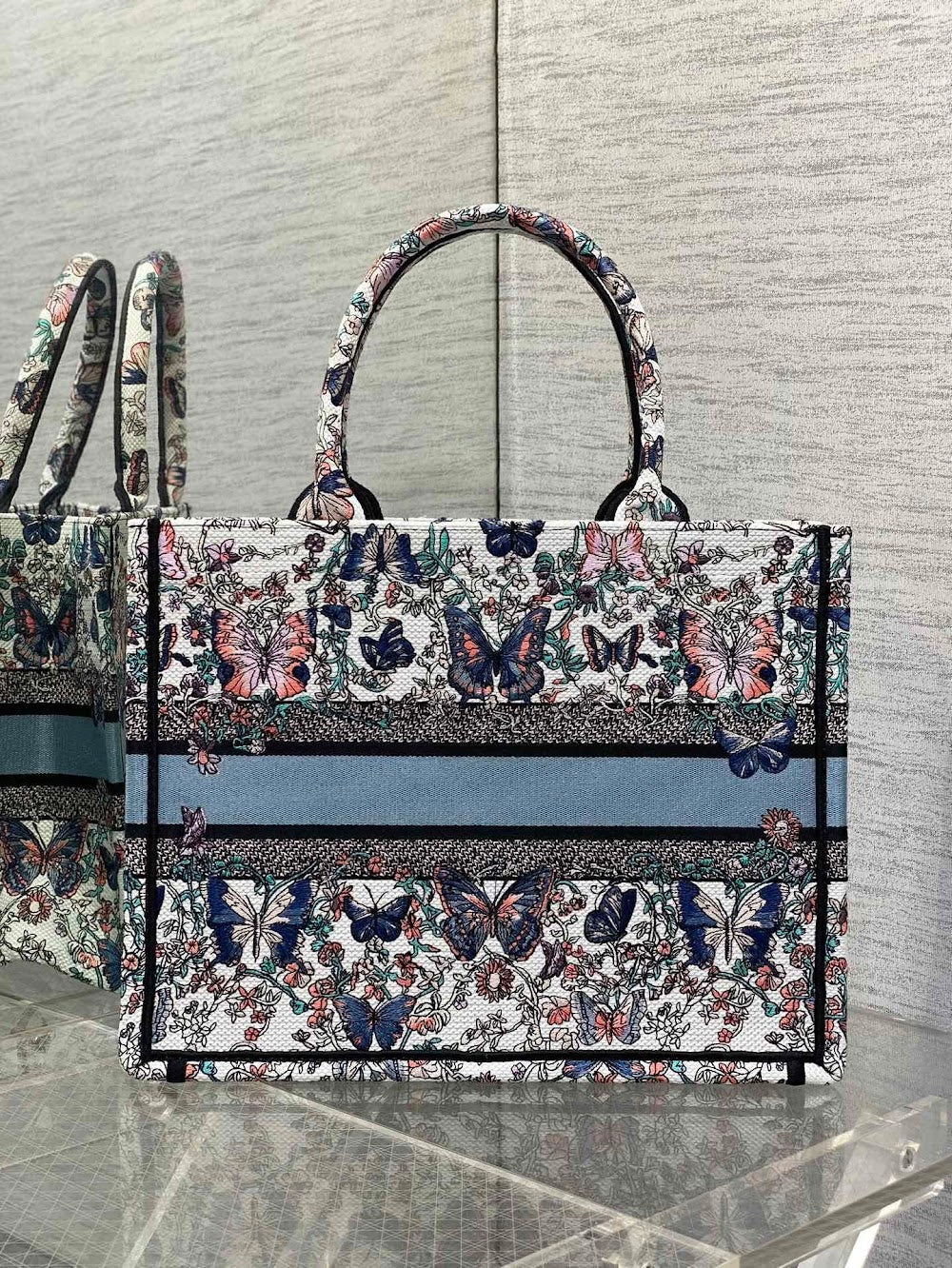 new-designer-premium-bags-nm16454