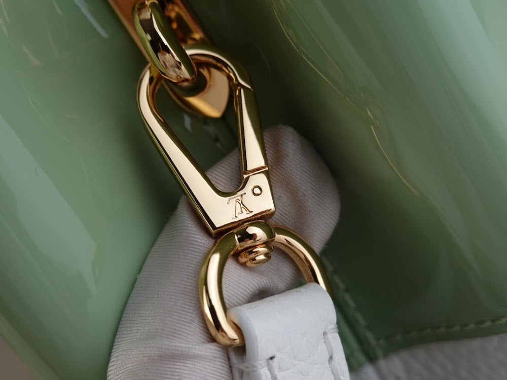 Anum Bags ln Luxury Bag --61077